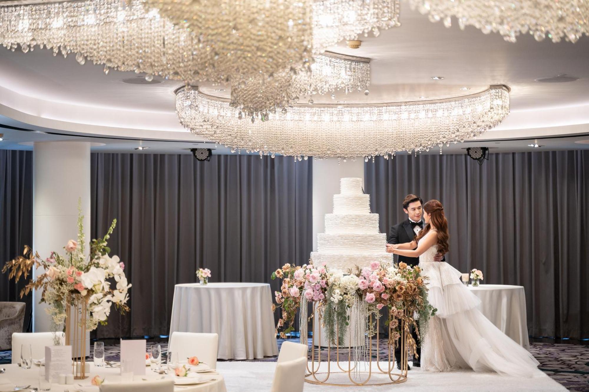 Chatrium Hotel Riverside Μπανγκόκ Εξωτερικό φωτογραφία Wedding at the Grand Ballroom