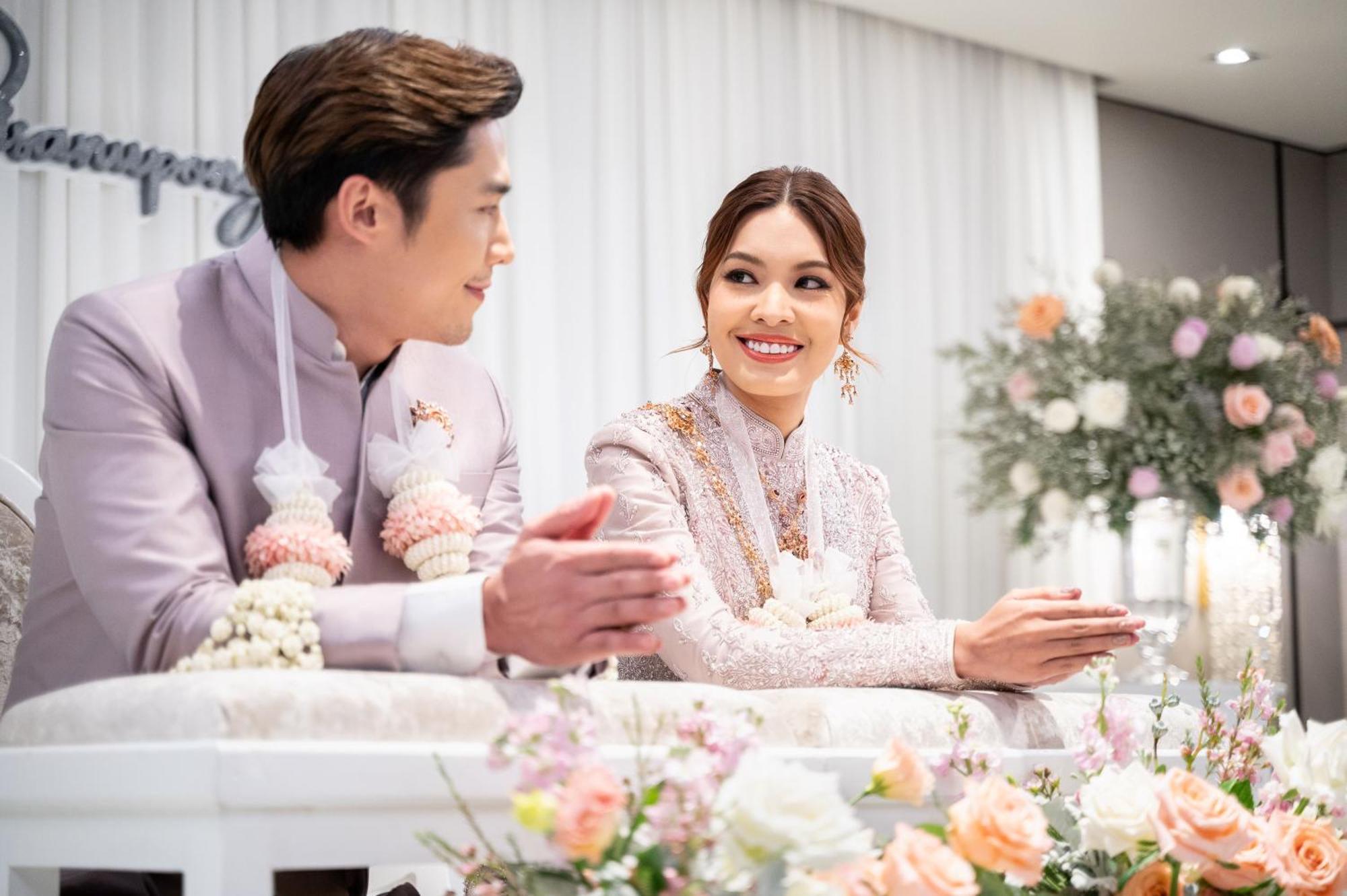 Chatrium Hotel Riverside Μπανγκόκ Εξωτερικό φωτογραφία Thai wedding